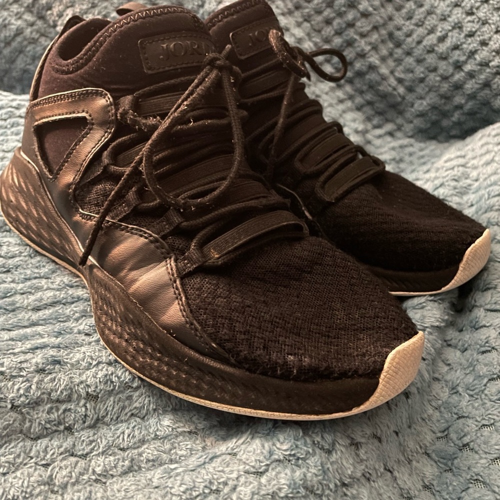 Air Jordan Formula 23 unisex running shoes size 6.5
